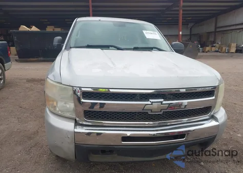 2010 Chevrolet Silverado 1500 Work Truck z USA, uszkodzony, nr VIN 1GCPCPEX0AZ275644